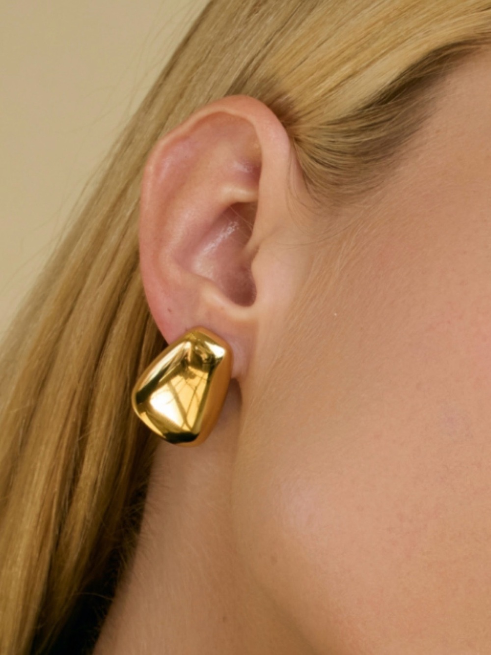 Aureum Fawn Drop Earrings